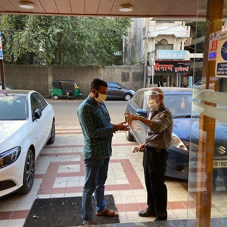 Hotel Evershine راجكوت المظهر الخارجي الصورة